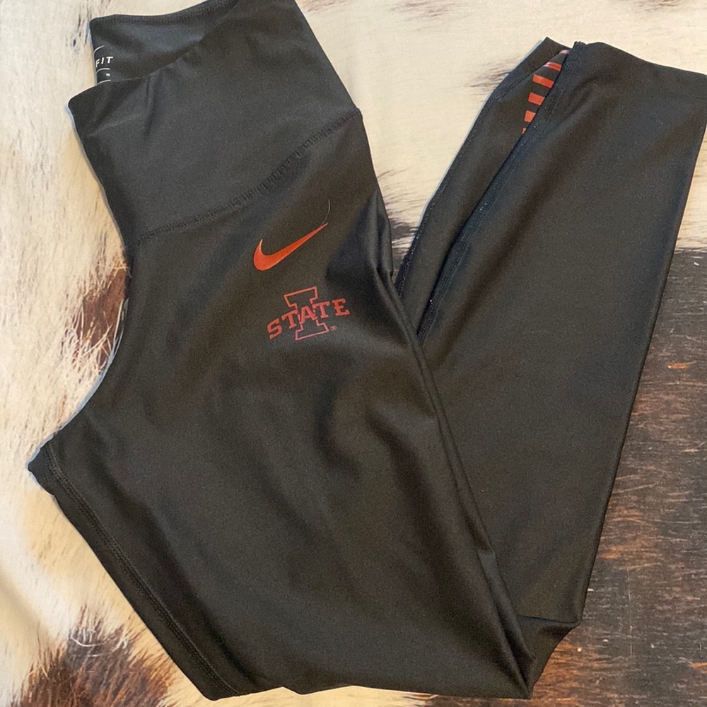 Iowa state Nike leggings